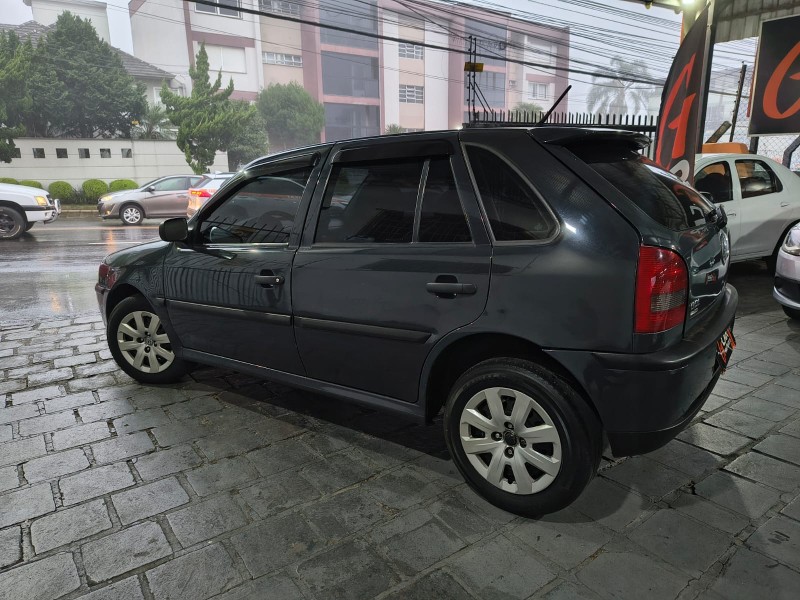 GOL 1.6 MI POWER 8V GASOLINA 4P MANUAL G.III - 2003 - CAXIAS DO SUL