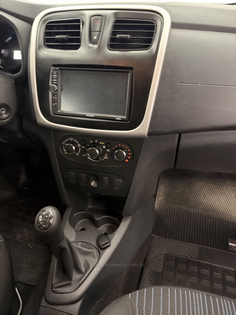 SANDERO 1.0 AUTHENTIQUE 12V FLEX 4P MANUAL - 2017 - CAXIAS DO SUL