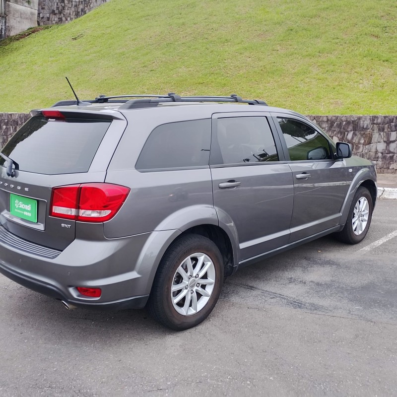 JOURNEY 3.6 SXT V6 GASOLINA 4P AUTOMÁTICO - 2013 - FARROUPILHA