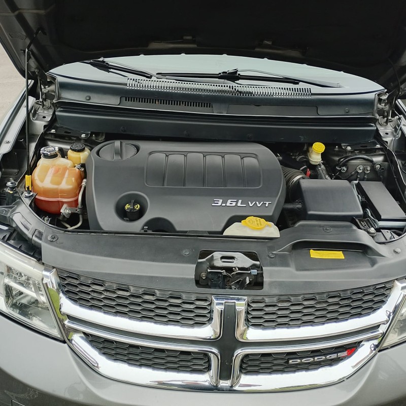 JOURNEY 3.6 SXT V6 GASOLINA 4P AUTOMÁTICO - 2013 - FARROUPILHA