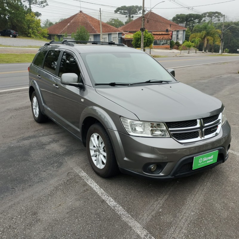 JOURNEY 3.6 SXT V6 GASOLINA 4P AUTOMÁTICO - 2013 - FARROUPILHA