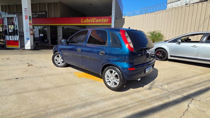 CORSA 1.8 MPFI 8V GASOLINA 4P MANUAL - 2003 - CAXIAS DO SUL