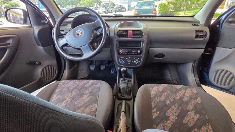 CORSA 1.8 MPFI 8V GASOLINA 4P MANUAL - 2003 - CAXIAS DO SUL