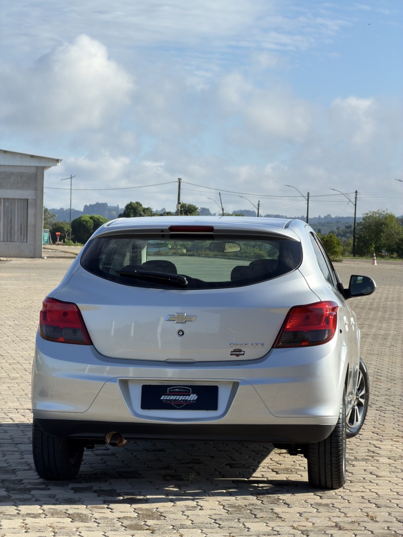 ONIX 1.4 MPFI LTZ 8V FLEX 4P AUTOMÁTICO - 2015 - ANTôNIO PRADO