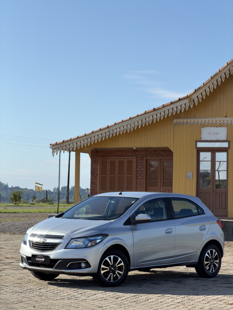 ONIX 1.4 MPFI LTZ 8V FLEX 4P AUTOMÁTICO - 2015 - ANTôNIO PRADO