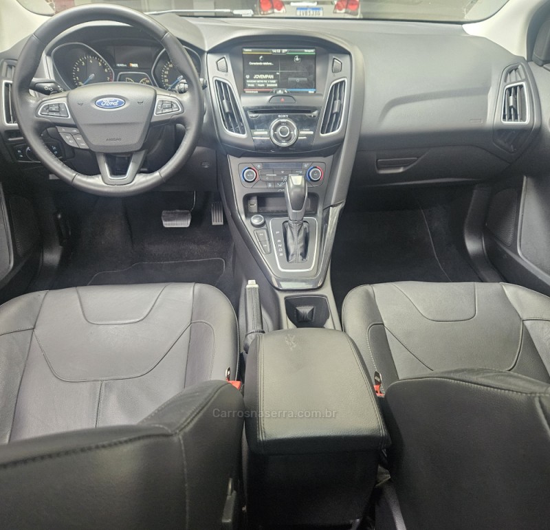 FOCUS 2.0 TITANIUM PLUS HATCH 16V FLEX 4P AUTO - 2016 - GARIBALDI