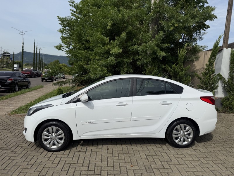 hb20s 1.6 comfort style 16v flex 4p automatico 2017 feliz