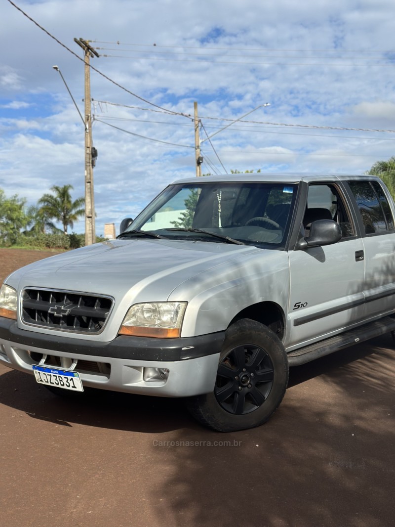 S10 2.8 4X2 CS 12V TURBO INTERCOOLER DIESEL 2P MANUAL - 2001 - CAXIAS DO SUL