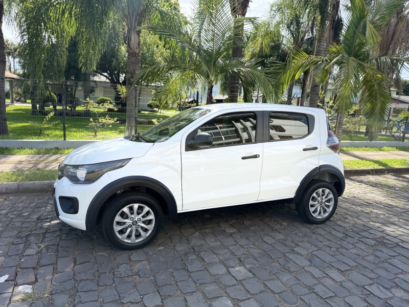 MOBI 1.0 8V EVO FLEX LIKE. ON MANUAL - 2023 - FELIZ