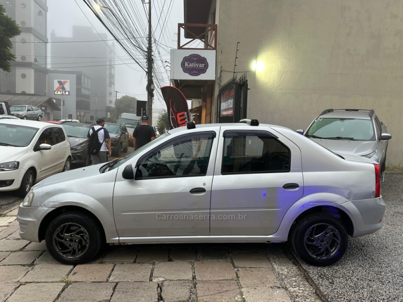 LOGAN 1.0 AUTHENTIQUE 16V FLEX 4P MANUAL - 2011 - CAXIAS DO SUL