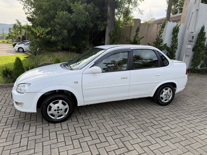 classic 1.0 mpfi ls 8v flex 4p manual 2012 feliz