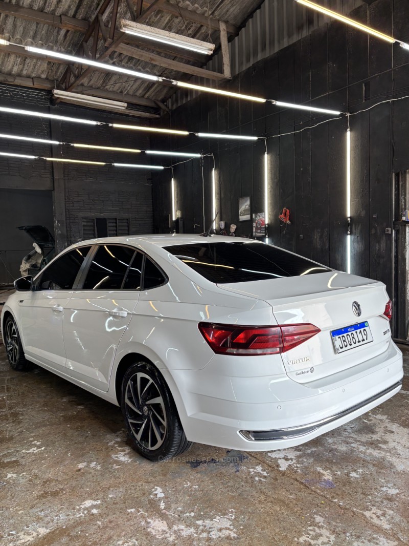 VIRTUS 1.0 200 TSI HIGHLINE AUTOMÁTICO - 2022 - CAXIAS DO SUL