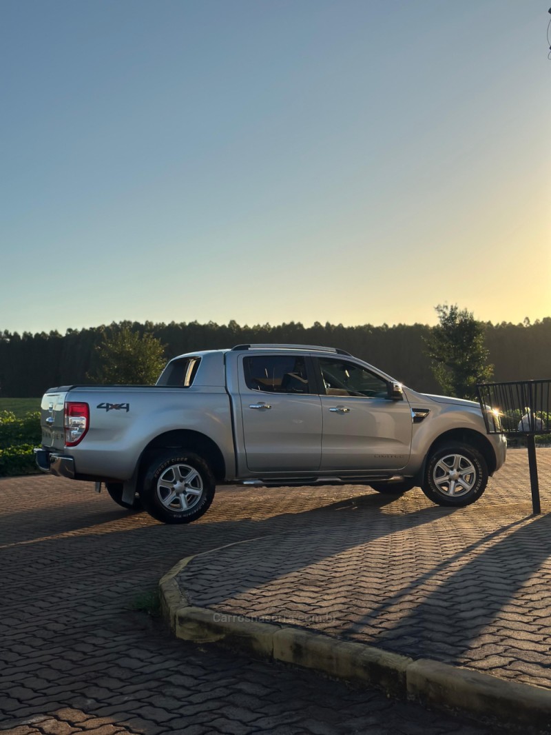 RANGER 3.2 LIMITED 4X4 CD 20V DIESEL 4P AUTOMÁTICO - 2014 - CAXIAS DO SUL