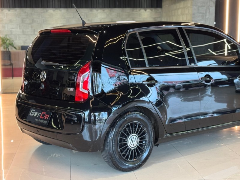 UP 1.0 TSI MOVE UP 12V FLEX 4P MANUAL - 2016 - DOIS IRMãOS