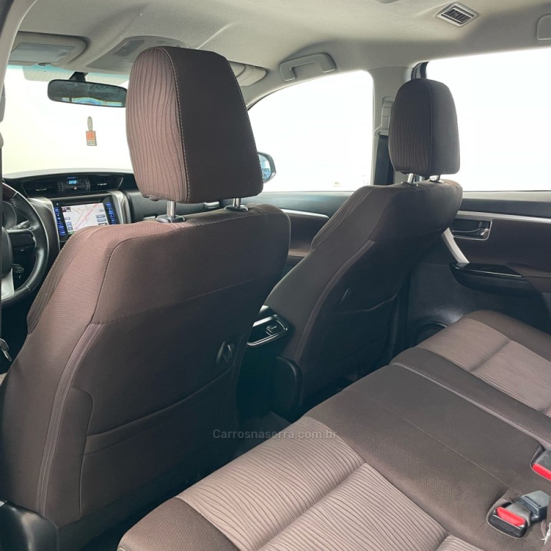 HILUX SW4 2.7 SR 4X2 16V FLEX 4P AUTOMÁTICO - 2018 - NOVO HAMBURGO