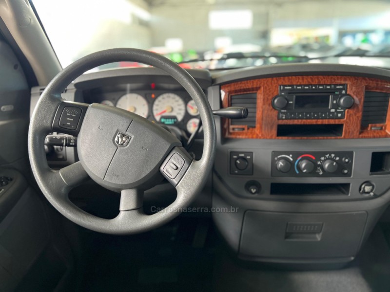 RAM 5.9 2500 SLT 4X4 CD I6 24V TURBO DIESEL 4P AUTOMÁTICO - 2006 - CAXIAS DO SUL
