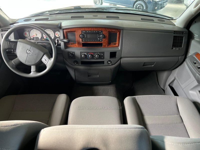 RAM 5.9 2500 SLT 4X4 CD I6 24V TURBO DIESEL 4P AUTOMÁTICO - 2006 - CAXIAS DO SUL