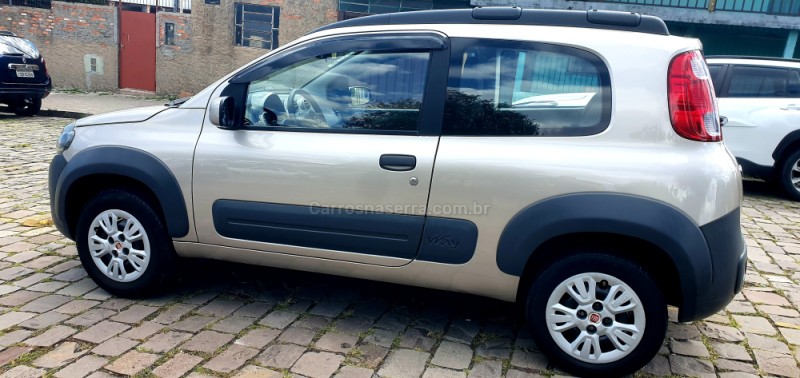 UNO 1.0 EVO WAY 8V FLEX 2P MANUAL - 2012 - CAXIAS DO SUL