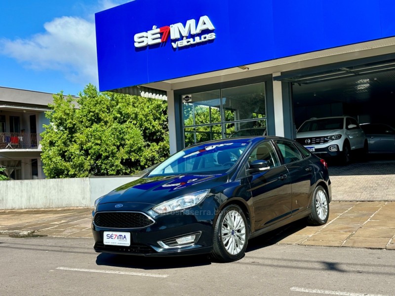 focus 2.0 se fastback 16v flex 4p automatico 2017 guapore