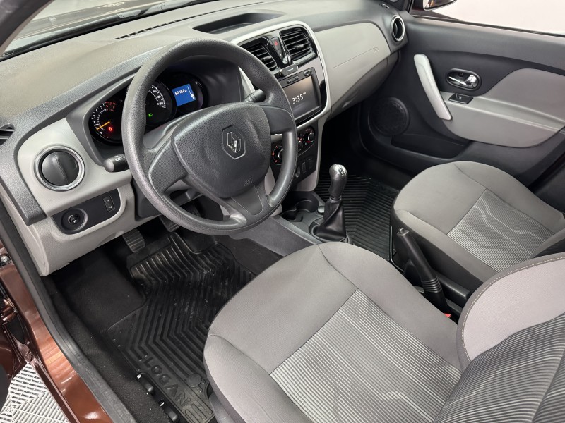 LOGAN 1.6 EXPRESSION 8V FLEX 4P MANUAL - 2015 - CAXIAS DO SUL