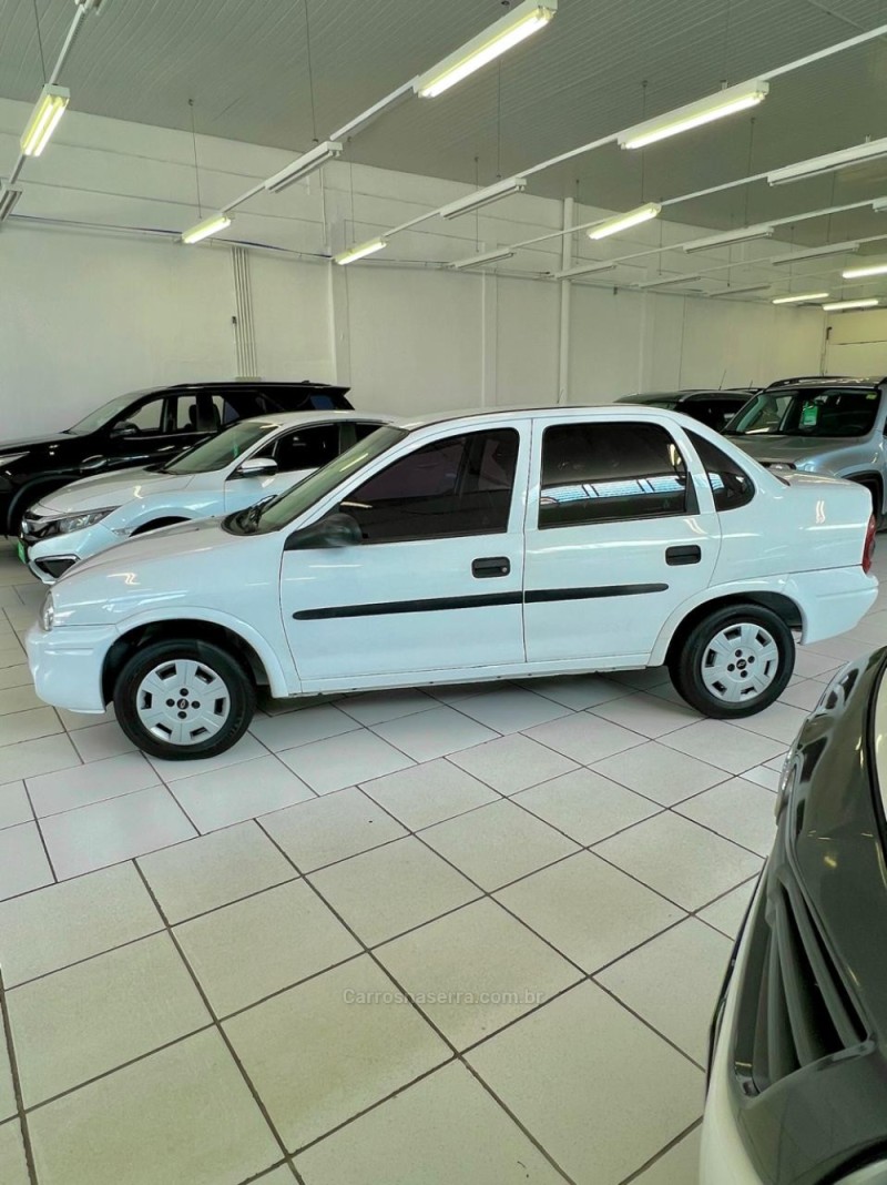 CORSA 1.0 MPFI CLASSIC SEDAN 8V GASOLINA 4P MANUAL - 2004 - BENTO GONçALVES
