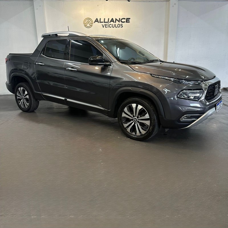 TORO 2.0 16V TURBO DIESEL VOLCANO AT9 4X4 AUTOMÁTICO - 2024 - CAXIAS DO SUL