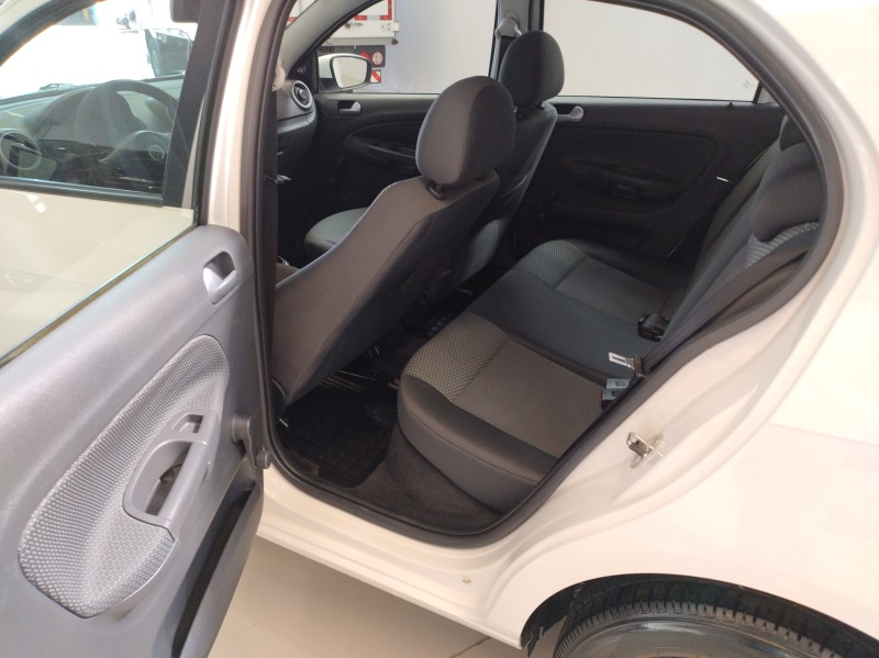 GOL 1.0 MI 8V FLEX 4P MANUAL G.V - 2013 - BENTO GONçALVES