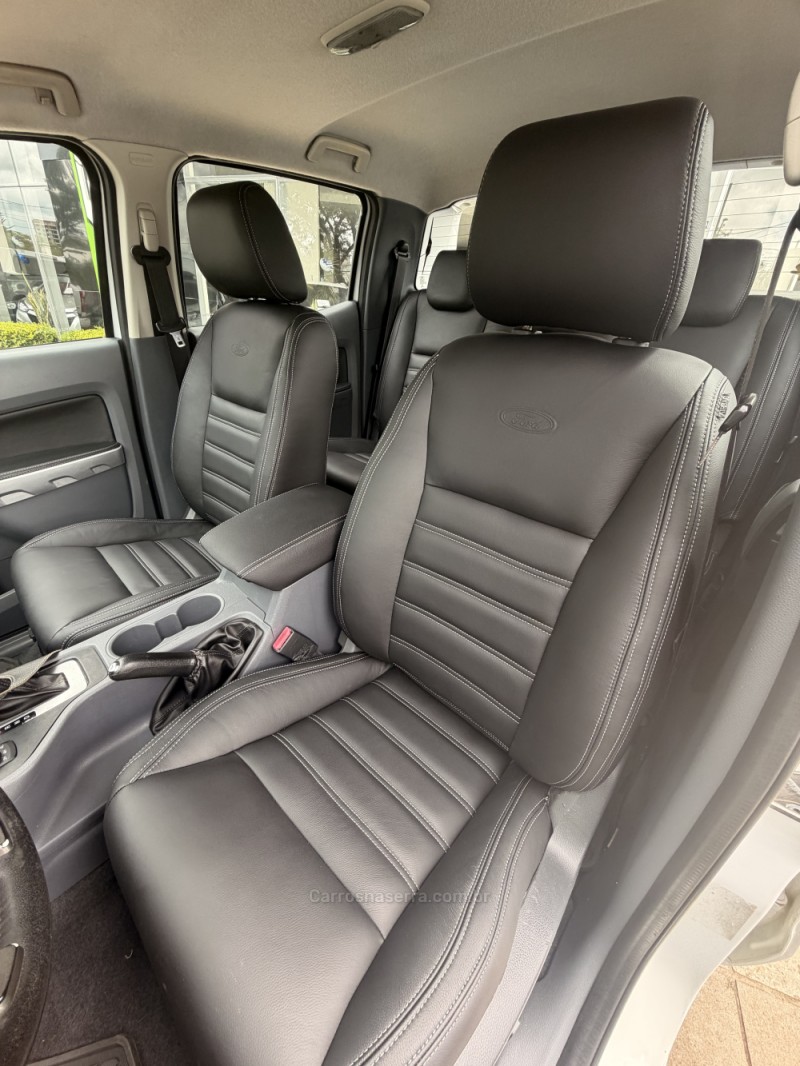 RANGER 3.2 LIMITED PLUS 4X4 CD 20V DIESEL 4P AUTOMÁTICO - 2015 - FARROUPILHA