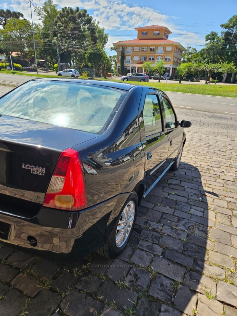 LOGAN 1.6 DYNAMIQUE 8V FLEX 4P MANUAL - 2008 - VERANóPOLIS