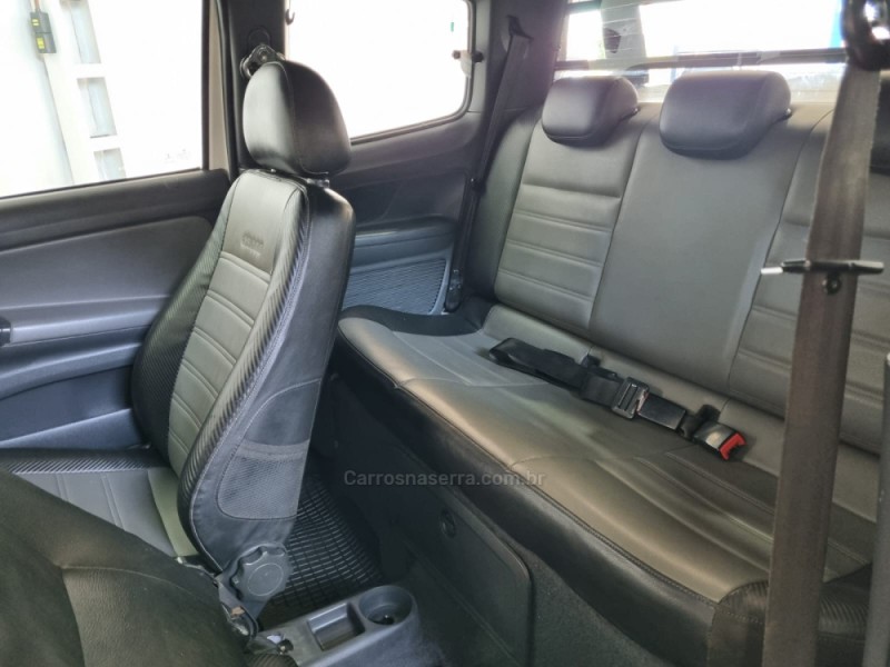 SAVEIRO 1.6 CROSS CD 16V FLEX 2P MANUAL - 2015 - VACARIA