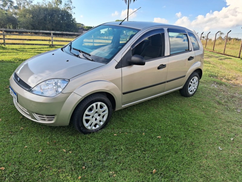 FIESTA 1.0 MPI CLASS HATCH 8V FLEX 4P MANUAL