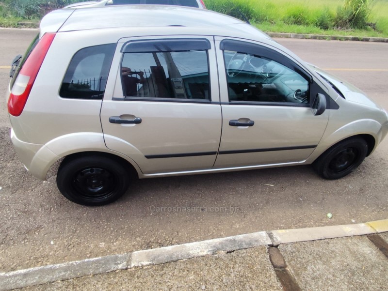 FIESTA 1.0 MPI CLASS HATCH 8V FLEX 4P MANUAL - 2006 - BENTO GONçALVES