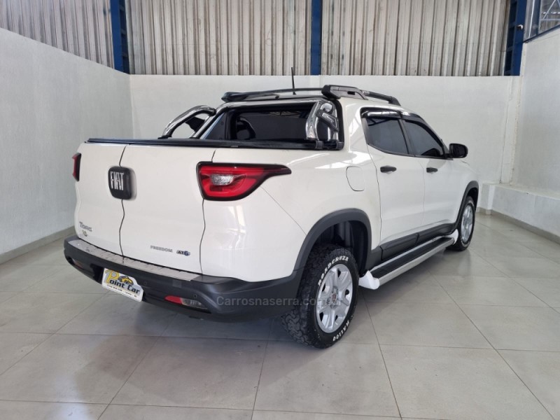 TORO 1.8 16V EVO FLEX FREEDOM AUTOMÁTICO - 2018 - VACARIA