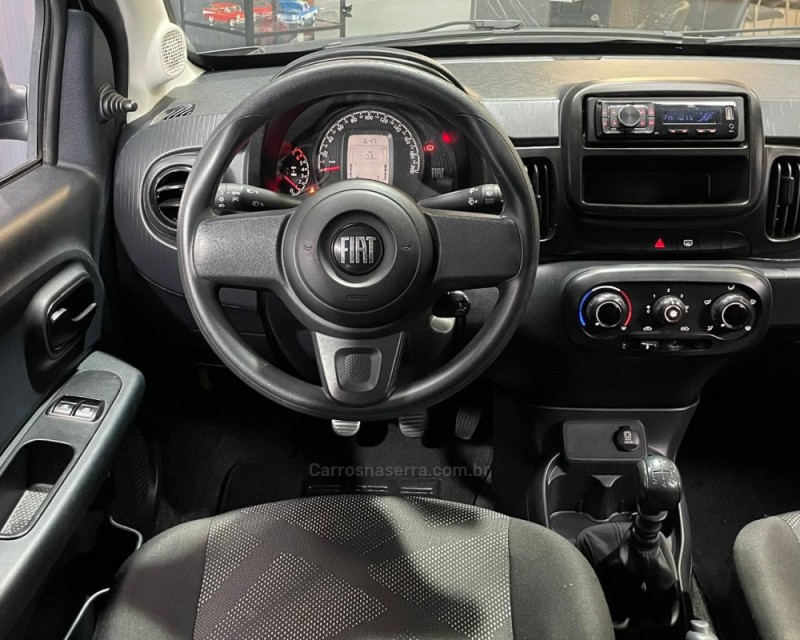 MOBI 1.0 8V EVO FLEX LIKE. MANUAL - 2021 - VACARIA