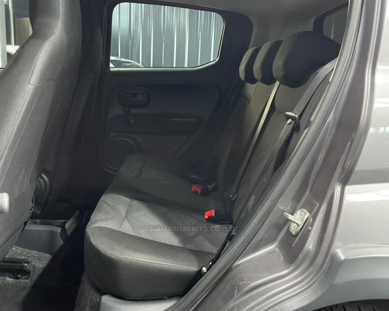 MOBI 1.0 8V EVO FLEX LIKE. MANUAL - 2021 - VACARIA