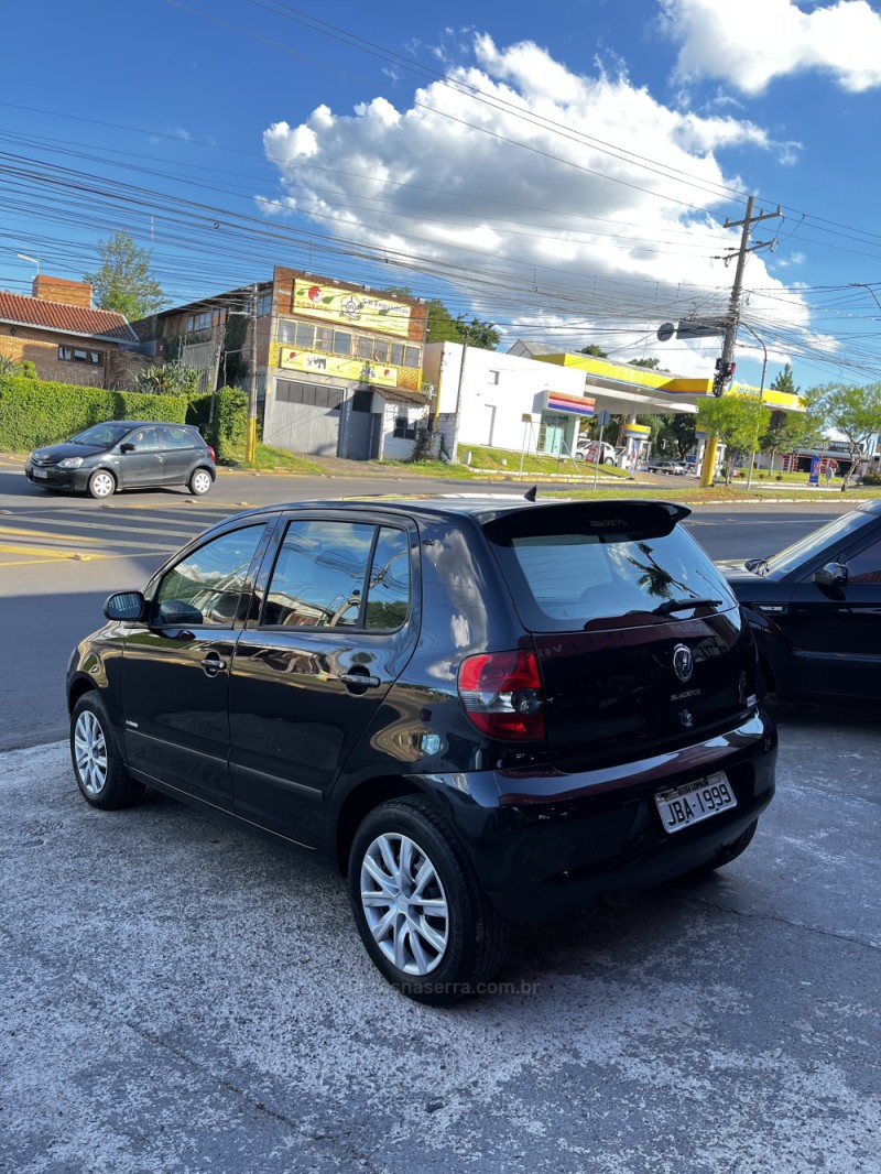 FOX 1.0 MI BLACKFOX 8V FLEX 4P MANUAL - 2010 - SãO LEOPOLDO