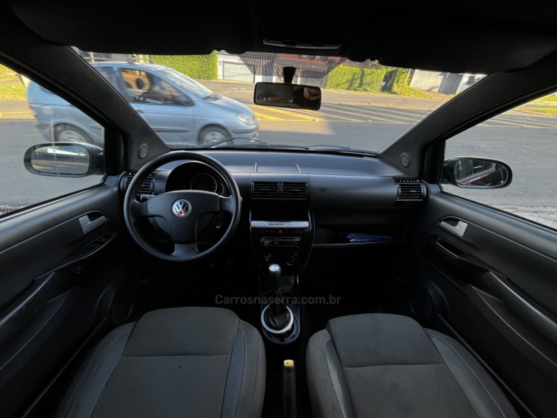 FOX 1.0 MI BLACKFOX 8V FLEX 4P MANUAL - 2010 - SãO LEOPOLDO