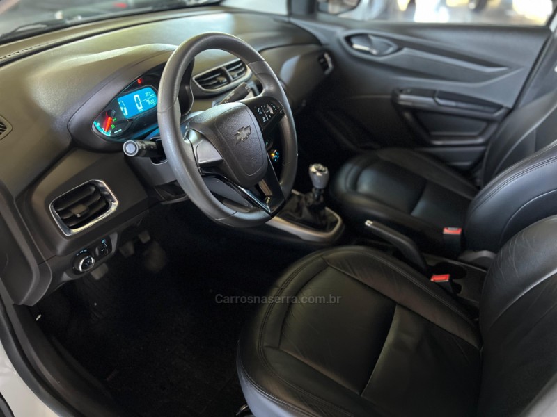 ONIX 1.4 MPFI LTZ 8V FLEX 4P MANUAL - 2016 - CAXIAS DO SUL