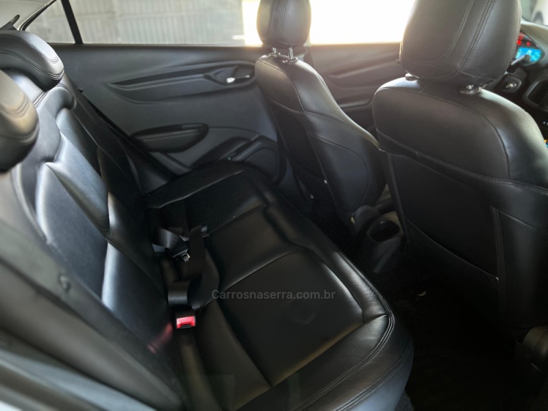 ONIX 1.4 MPFI LTZ 8V FLEX 4P MANUAL - 2016 - CAXIAS DO SUL