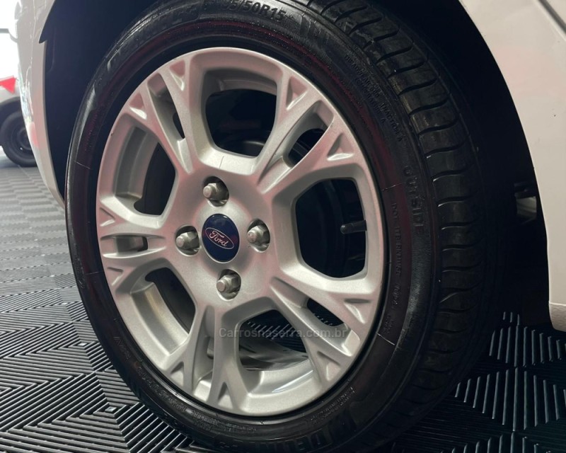 FIESTA 1.6 SE HATCH 16V FLEX 4P MANUAL - 2014 - VACARIA