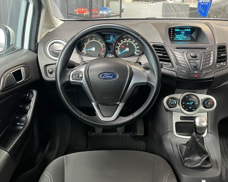 FIESTA 1.6 SE HATCH 16V FLEX 4P MANUAL - 2014 - VACARIA