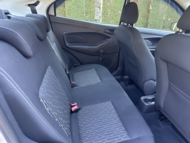 KA 1.5 SE SEDAN 16V FLEX 4P MANUAL - 2017 - CAXIAS DO SUL