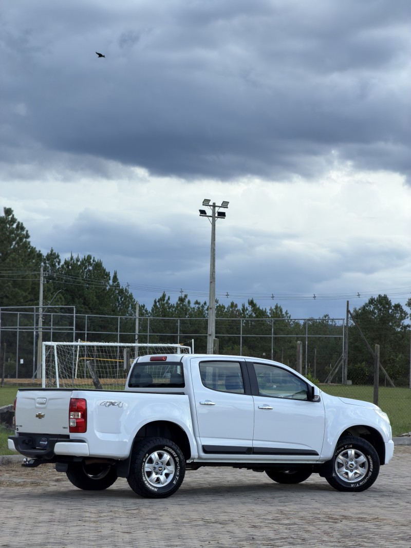 S10 2.8 LT 4X4 CD 16V TURBO DIESEL 4P AUTOMÁTICO - 2013 - ANTôNIO PRADO