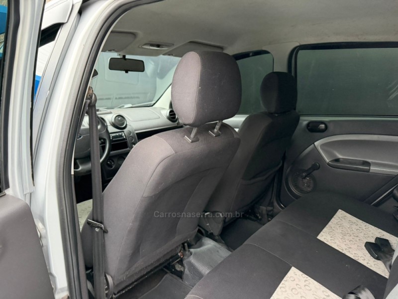 FIESTA 1.0 SE 8V FLEX 4P MANUAL - 2010 - ESTâNCIA VELHA