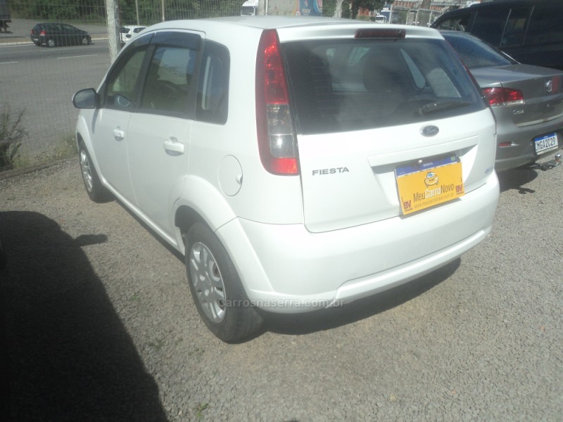 FIESTA 1.6 MPI CLASS HATCH 8V FLEX 4P MANUAL - 2013 - FARROUPILHA