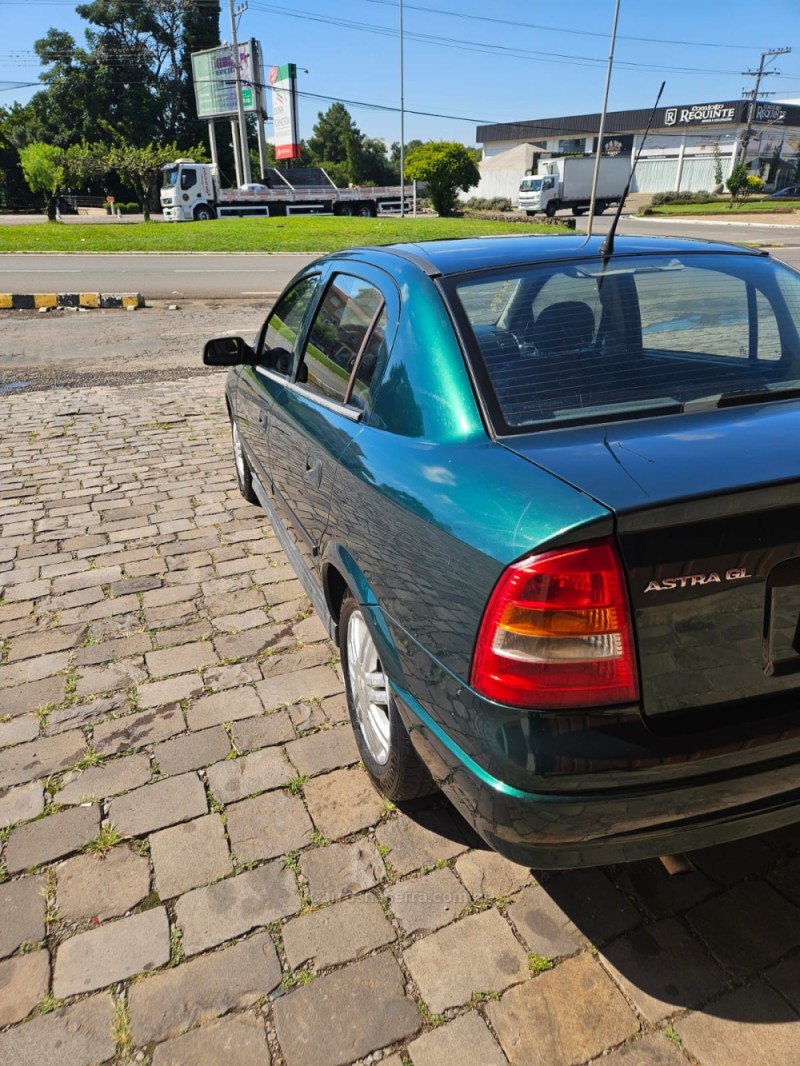 ASTRA 1.8 MPFI GL 8V GASOLINA 4P MANUAL - 1999 - VERANóPOLIS