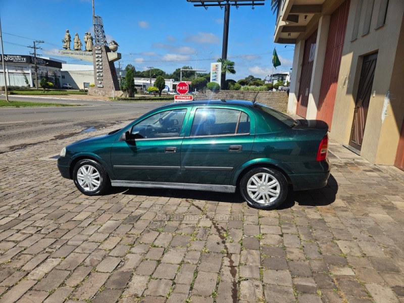 ASTRA 1.8 MPFI GL 8V GASOLINA 4P MANUAL - 1999 - VERANóPOLIS