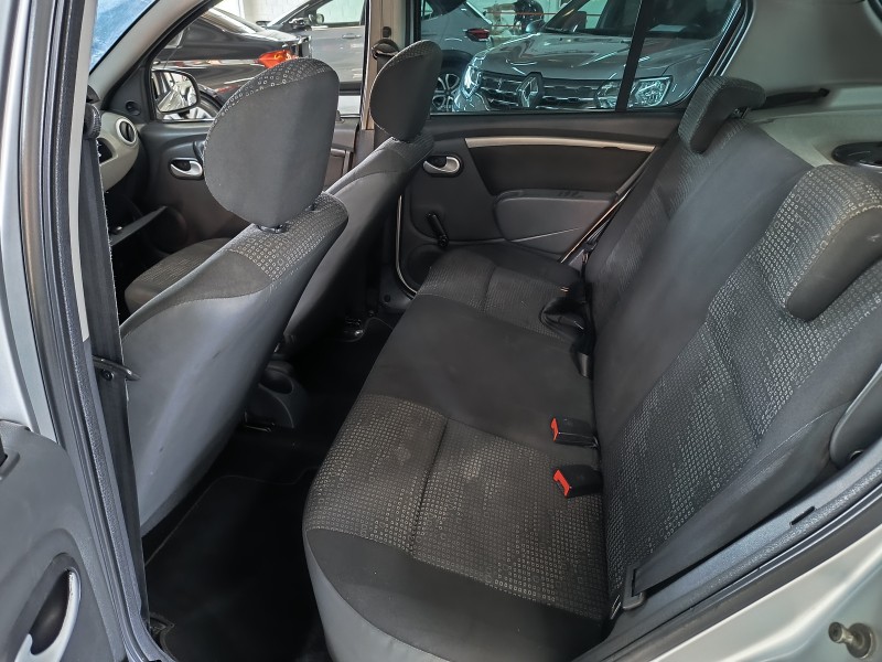 SANDERO 1.6 EXPRESSION 8V FLEX 4P MANUAL - 2011 - CAXIAS DO SUL