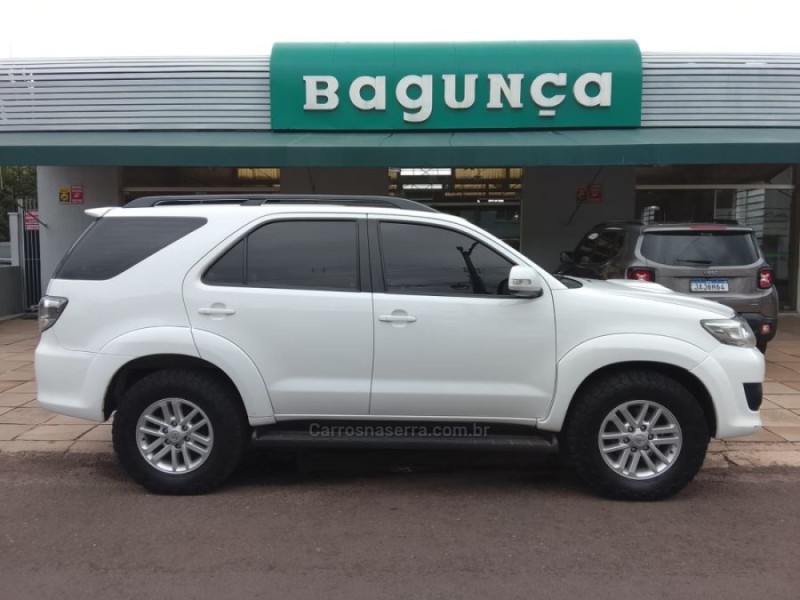 HILUX SW4 3.0 SRV 4X4 7 LUGARES 16V TURBO INTERCOOLER DIESEL 4P AUTOMÁTICO - 2015 - NOVO HAMBURGO