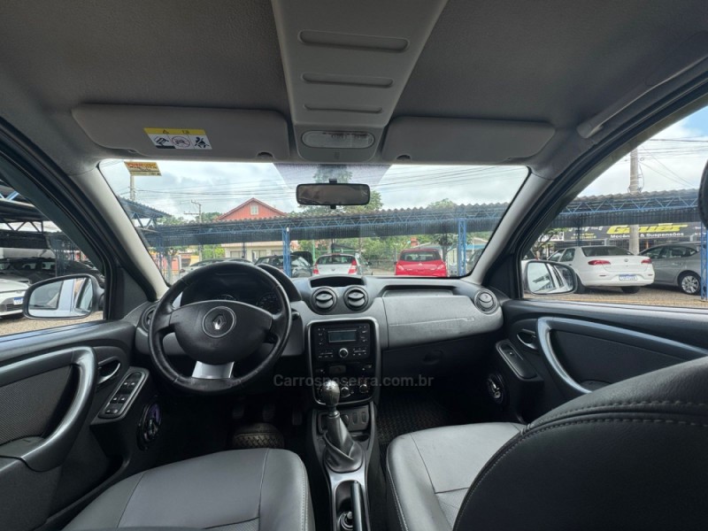 DUSTER 2.0 DYNAMIQUE 4X2 16V FLEX 4P MANUAL - 2012 - IGREJINHA